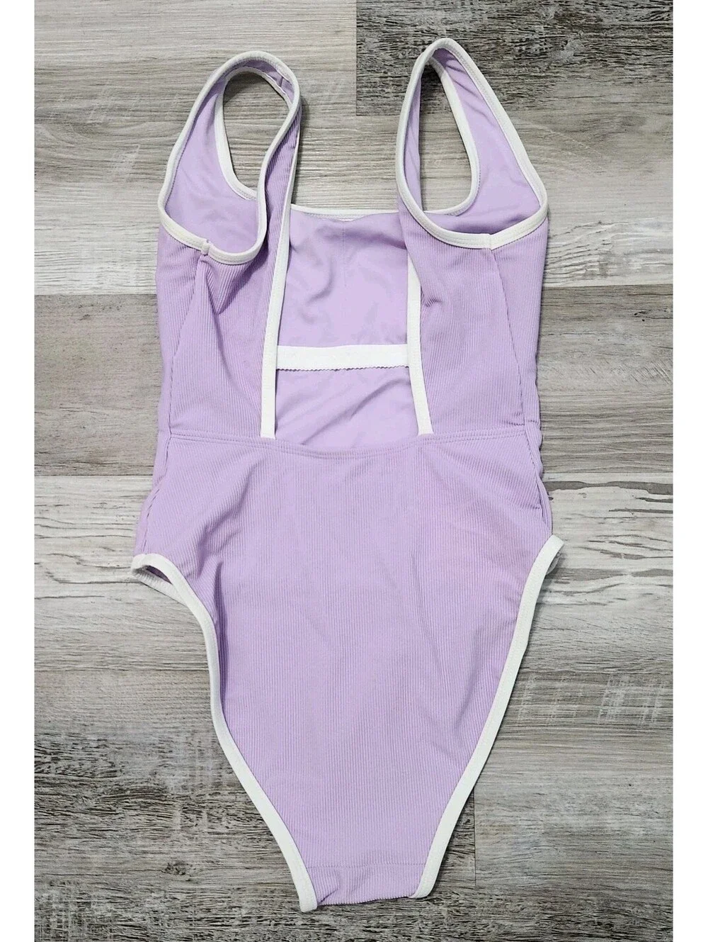 Lain Snow Swimsuit Size Medium Lavender One Piece Ocean Isle Ribbed Open Back